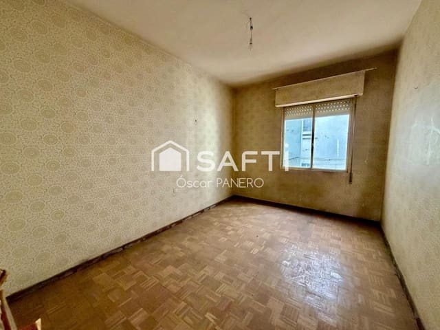 4 slaapkamer Appartement te koop in León stad - € 140.000 (Ref: 9953950)