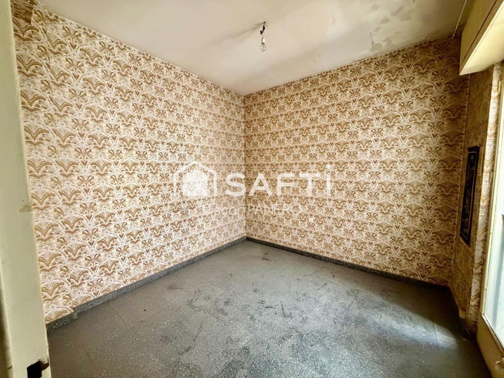 4 bedroom Apartment for sale in Leon city - € 140,000 (Ref: 9953950)