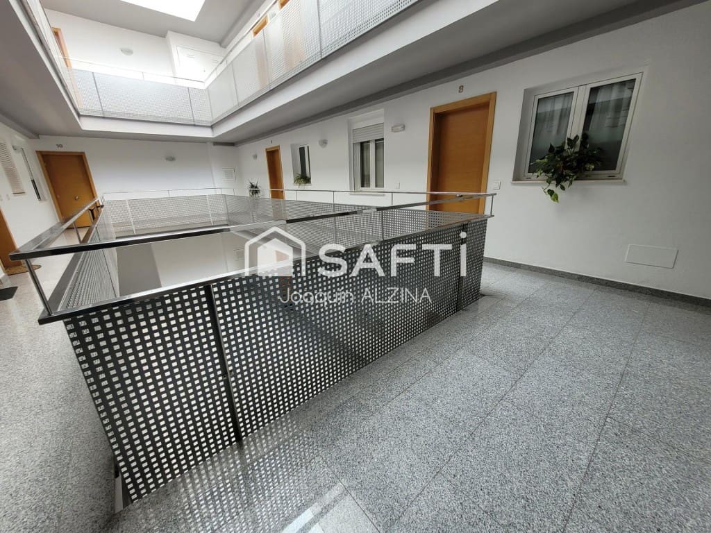 2 slaapkamer Appartement te koop in Ferreries met zwembad - € 269.000 (Ref: 9957633)