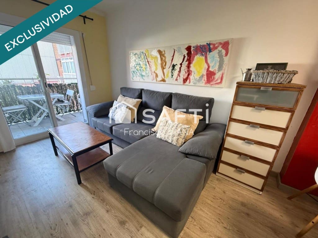 3 bedroom Apartment for sale in Pineda de Mar - € 199,000 (Ref: 9957635)