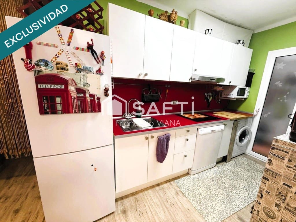 3 bedroom Apartment for sale in Pineda de Mar - € 199,000 (Ref: 9957635)