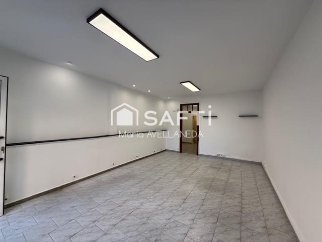 Local Comercial en San Andrés del Rabanedo en alquiler - 240 € (Ref: 9957641)