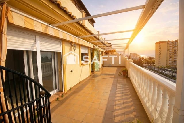2 soverom Penthouse til salgs i Algarrobo Costa, Algarrobo med garasje - € 398 000 (Ref: 9957646)