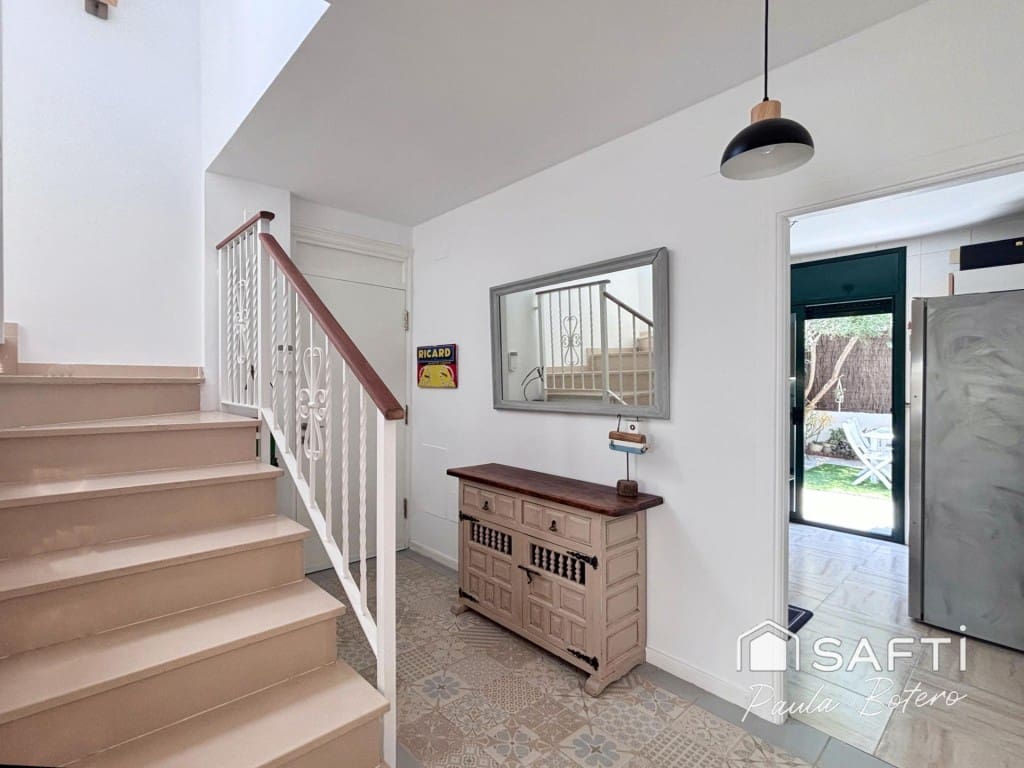 4 camera da letto Villetta a Schiera in vendita in Olivella con piscina garage - 399.000 € (Rif: 9957647)