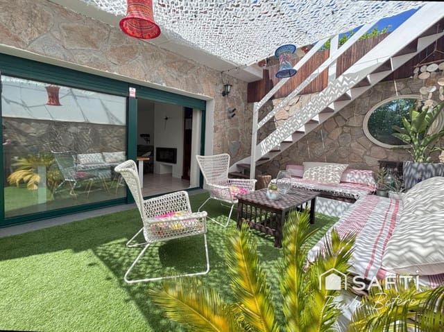 4 sypialnia Dom szeregowy na sprzedaż w Olivella z basenem garażem - 399 000 € (Ref: 9957647)