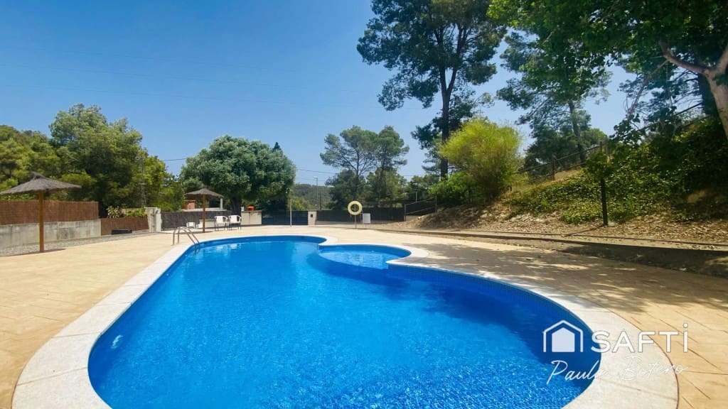 4 camera da letto Villetta a Schiera in vendita in Olivella con piscina garage - 399.000 € (Rif: 9957647)