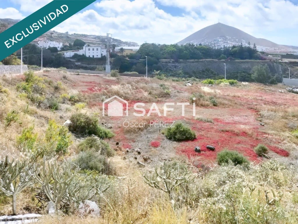 Building Plot for sale in Santa Maria de Guia de Gran Canaria - € 290,000 (Ref: 9957649)