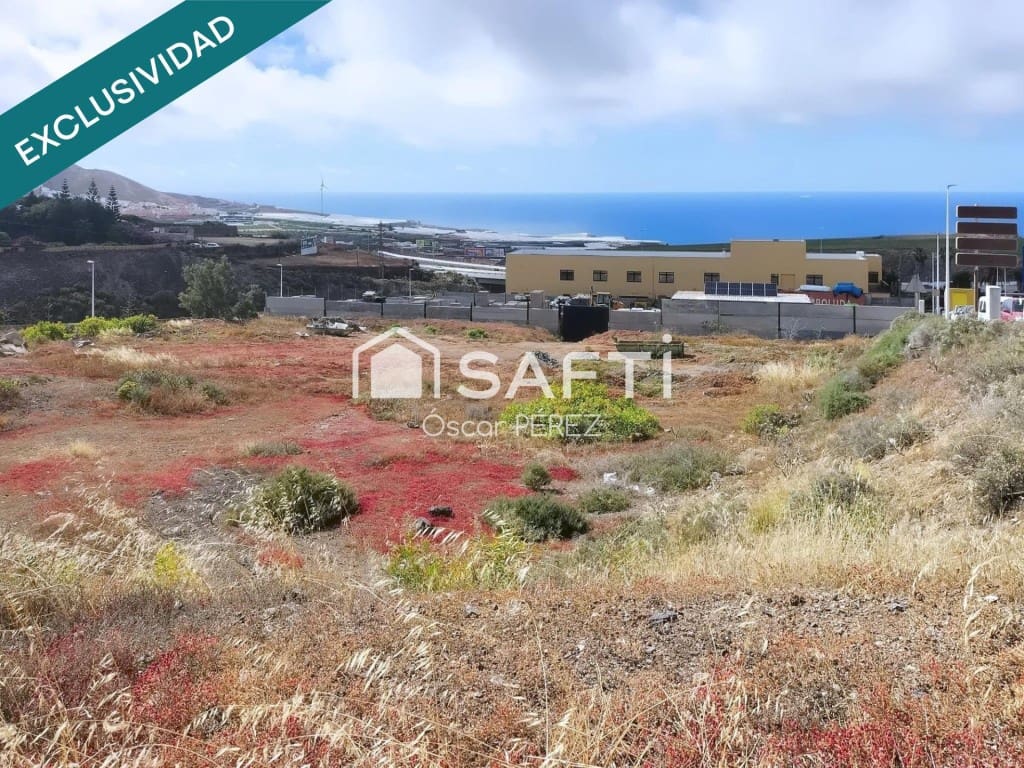 Building Plot for sale in Santa Maria de Guia de Gran Canaria - € 290,000 (Ref: 9957649)