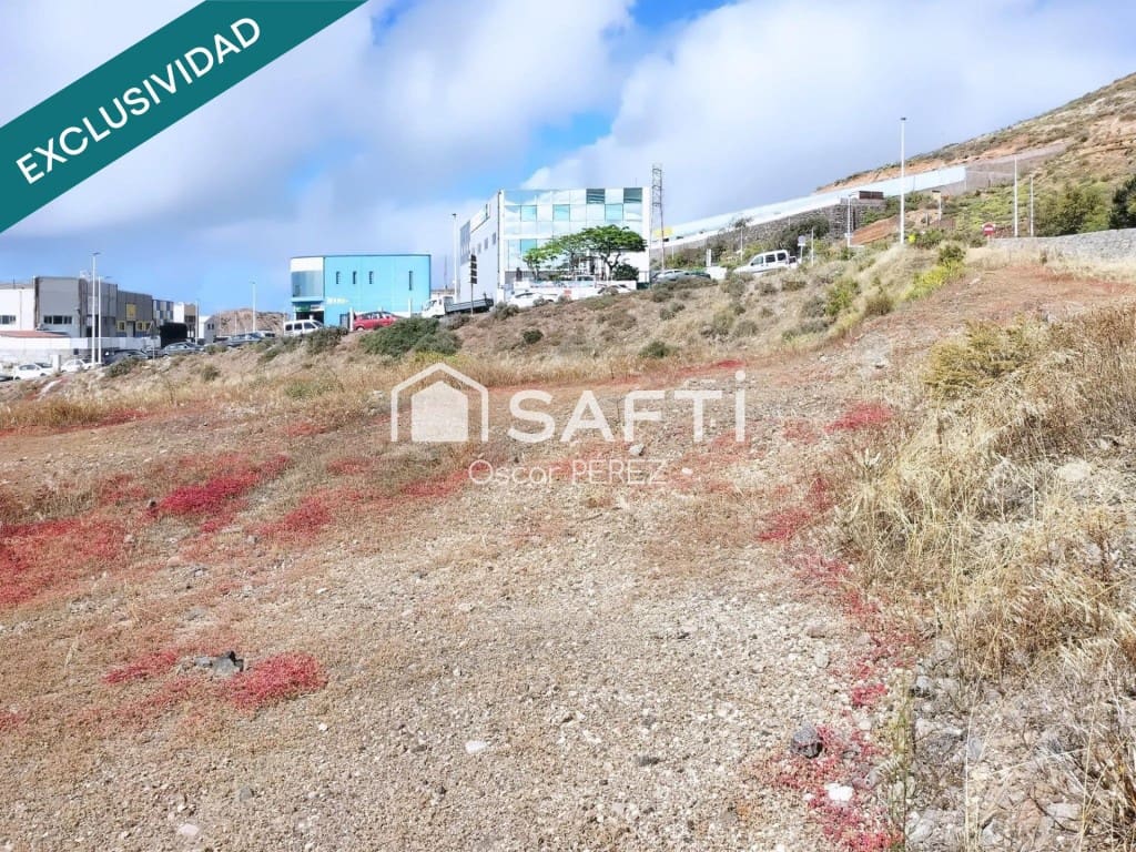 Building Plot for sale in Santa Maria de Guia de Gran Canaria - € 290,000 (Ref: 9957649)