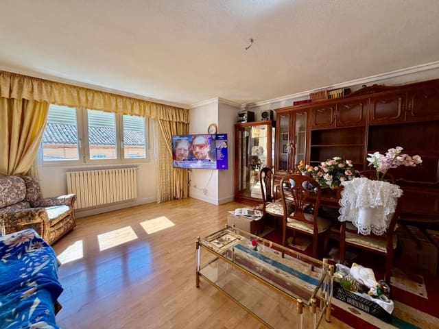 4 camera da letto Villa in vendita in Villaturiel - 255.000 € (Rif: 9957650)