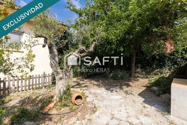 3 soveværelse Finca/Landehus til salg i Sant Iscle de Vallalta med garage - € 345.000 (Ref: 9959439)