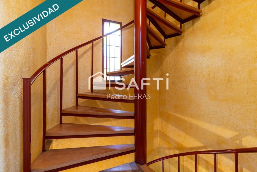 3 soveværelse Finca/Landehus til salg i Sant Iscle de Vallalta med garage - € 345.000 (Ref: 9959439)