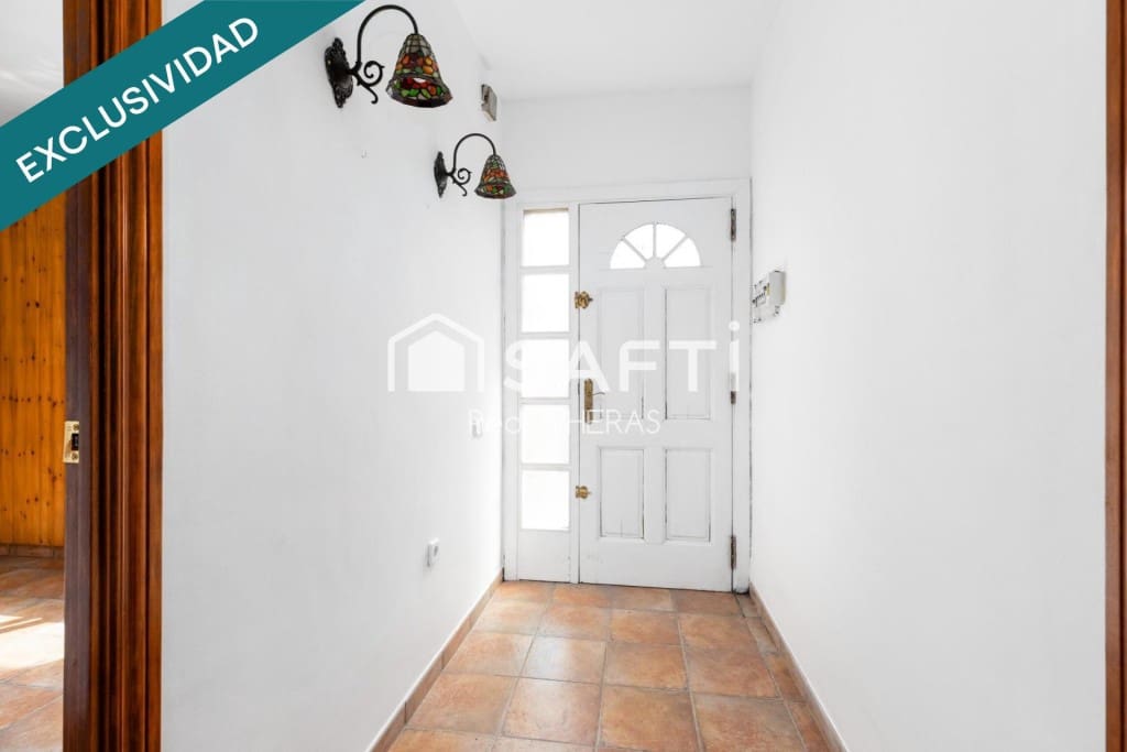 3 soveværelse Finca/Landehus til salg i Sant Iscle de Vallalta med garage - € 345.000 (Ref: 9959439)