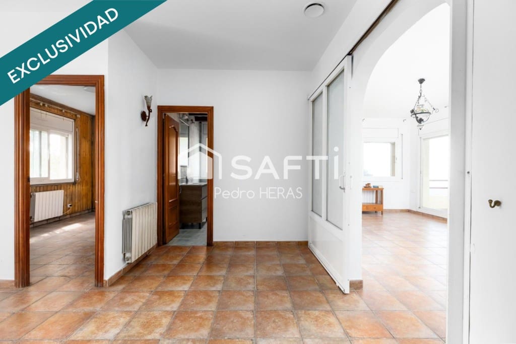 3 soveværelse Finca/Landehus til salg i Sant Iscle de Vallalta med garage - € 345.000 (Ref: 9959439)