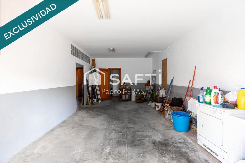 3 soveværelse Finca/Landehus til salg i Sant Iscle de Vallalta med garage - € 345.000 (Ref: 9959439)