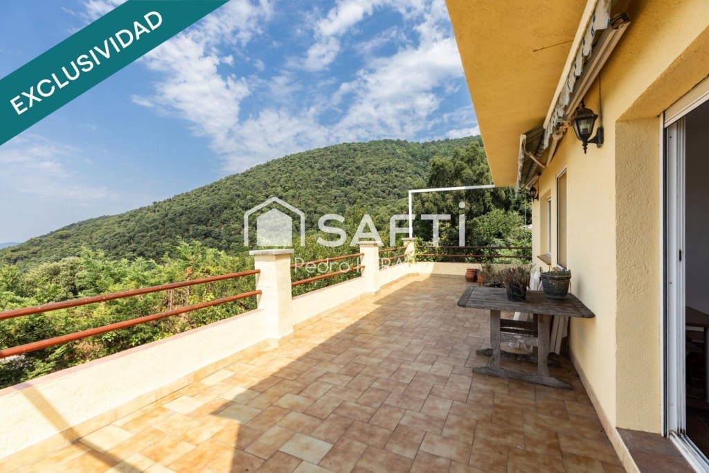 3 soveværelse Finca/Landehus til salg i Sant Iscle de Vallalta med garage - € 345.000 (Ref: 9959439)