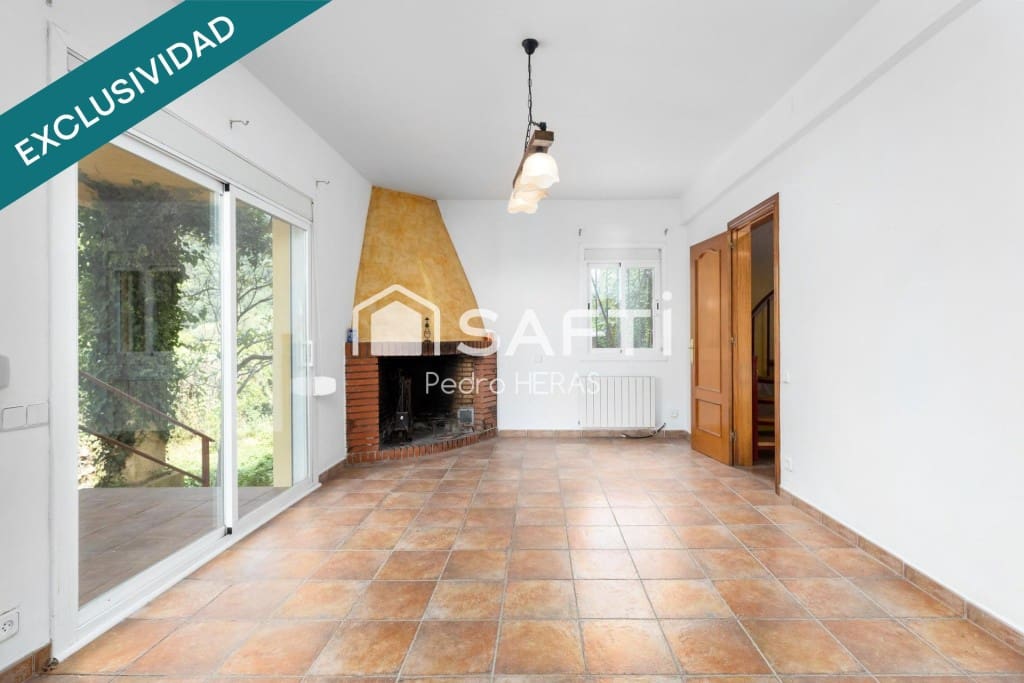 3 soveværelse Finca/Landehus til salg i Sant Iscle de Vallalta med garage - € 345.000 (Ref: 9959439)