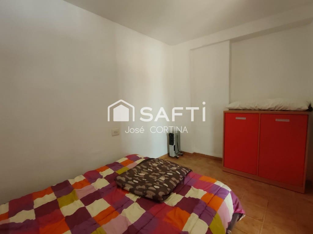 2 bedroom Apartment for sale in Navajas - € 62,000 (Ref: 9959441)