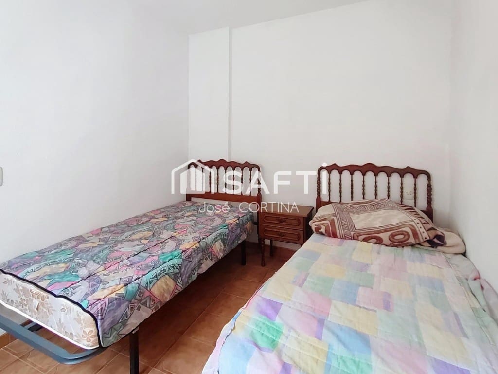 2 bedroom Apartment for sale in Navajas - € 62,000 (Ref: 9959441)