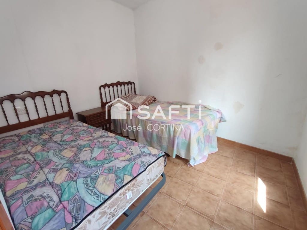 2 bedroom Apartment for sale in Navajas - € 62,000 (Ref: 9959441)