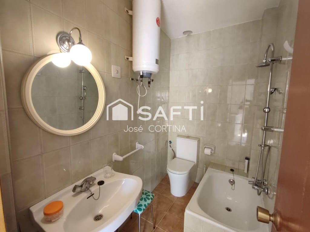 2 bedroom Apartment for sale in Navajas - € 62,000 (Ref: 9959441)