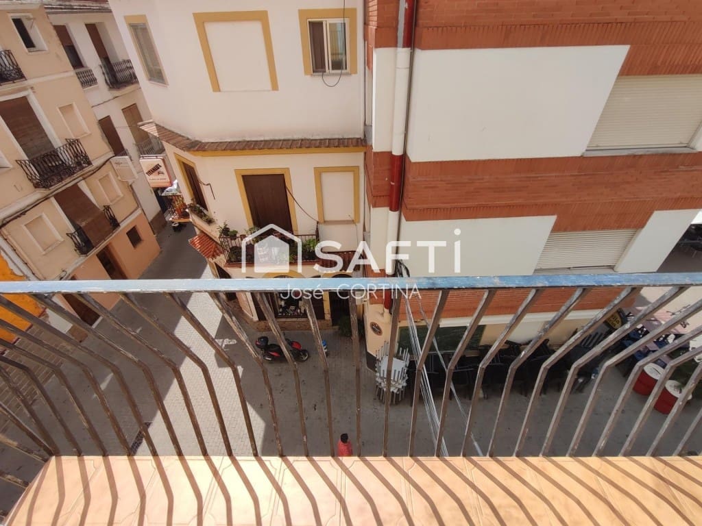 2 bedroom Apartment for sale in Navajas - € 62,000 (Ref: 9959441)