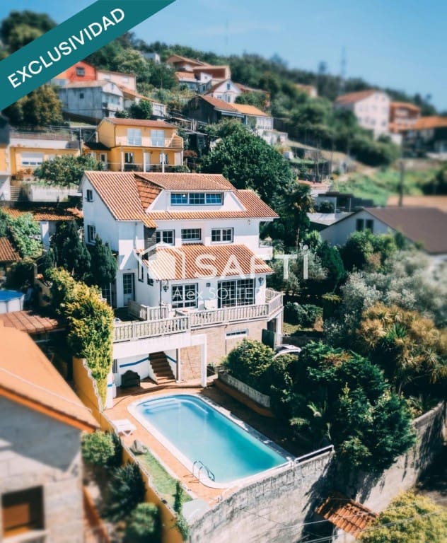 6 bedroom Villa for sale in Vigo with pool garage - € 865,000 (Ref: 9959443)