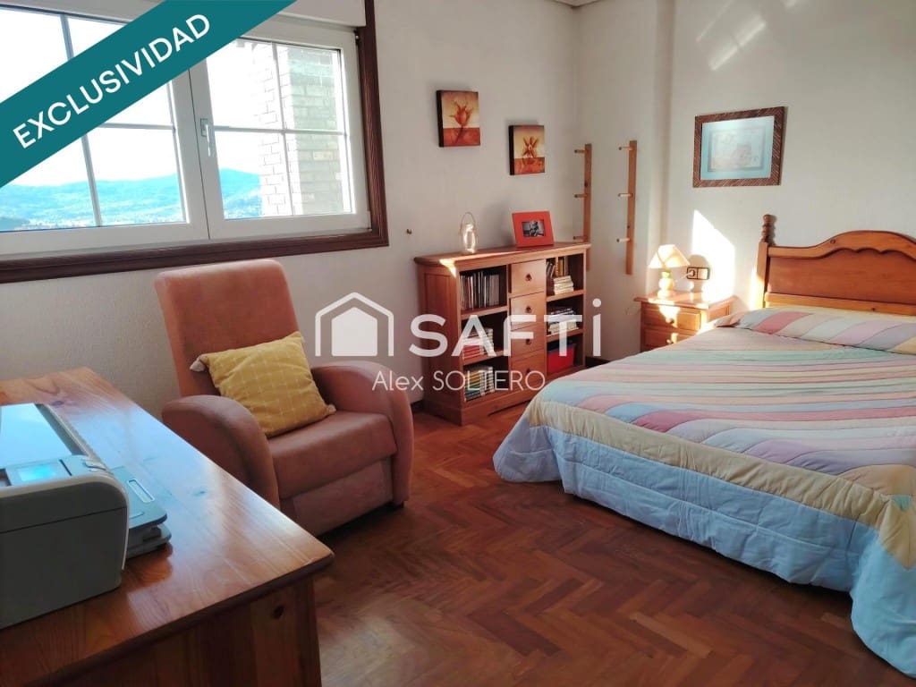 6 bedroom Villa for sale in Vigo with pool garage - € 865,000 (Ref: 9959443)