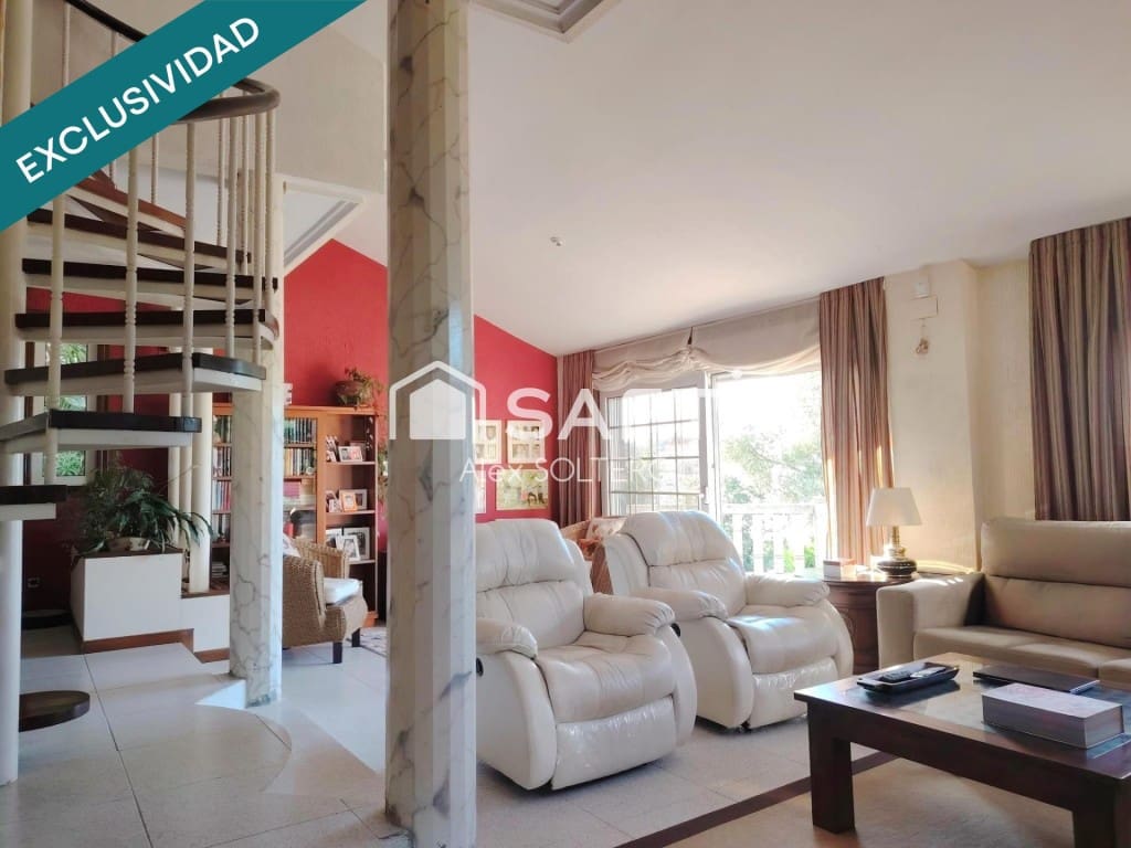 6 bedroom Villa for sale in Vigo with pool garage - € 865,000 (Ref: 9959443)