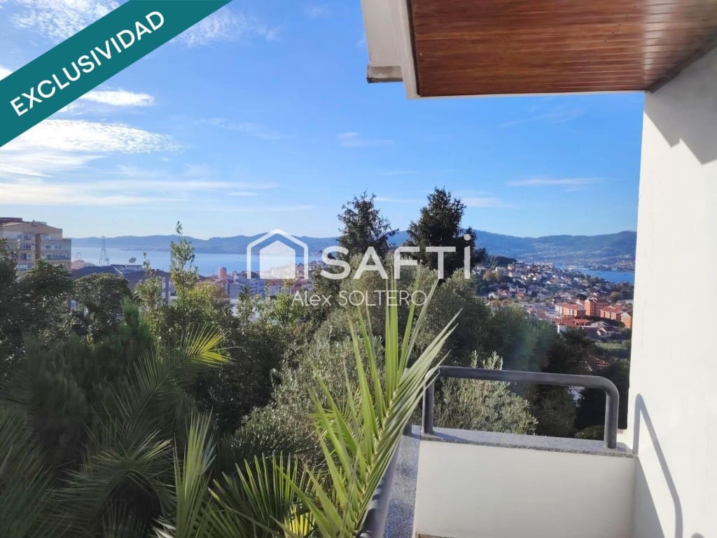 6 bedroom Villa for sale in Vigo with pool garage - € 865,000 (Ref: 9959443)