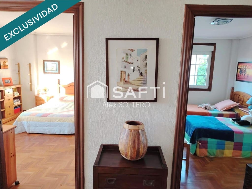6 bedroom Villa for sale in Vigo with pool garage - € 865,000 (Ref: 9959443)