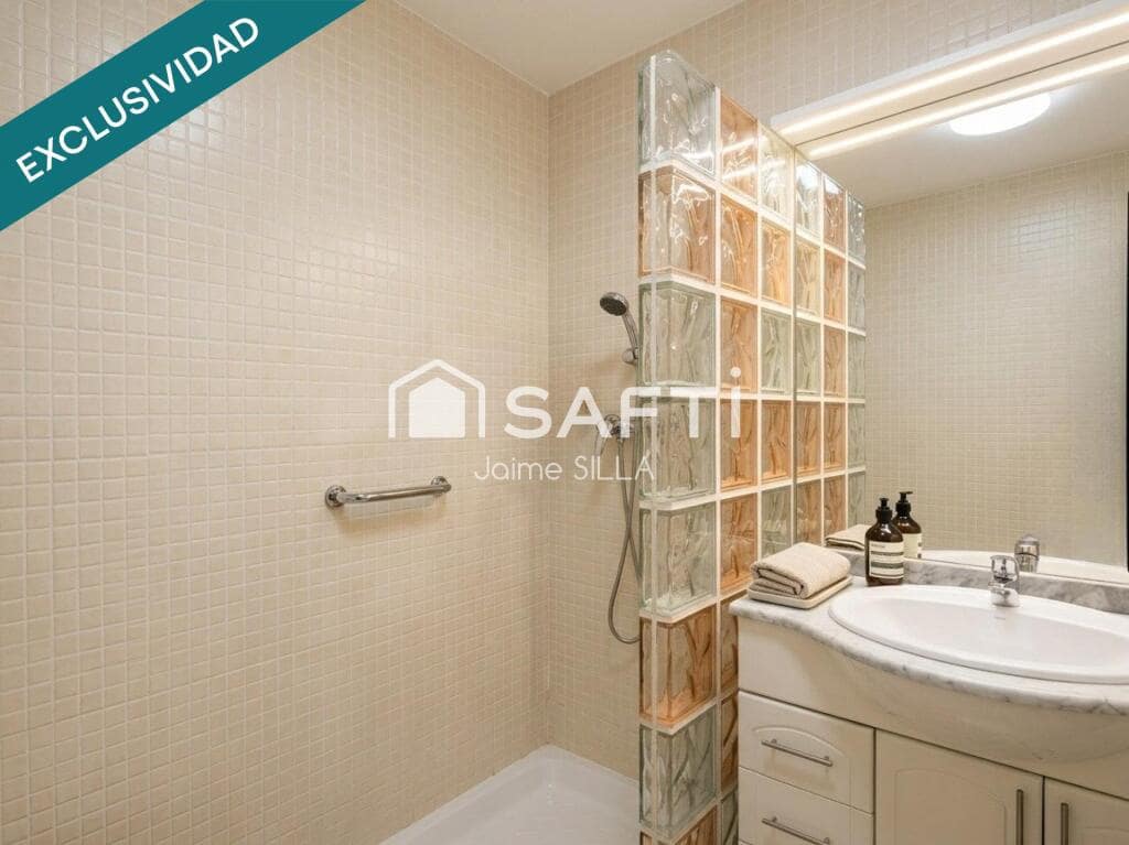 3 bedroom Apartment for sale in Xirivella - € 220,000 (Ref: 9959444)