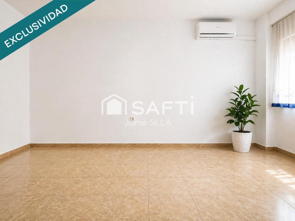 3 bedroom Apartment for sale in Xirivella - € 220,000 (Ref: 9959444)