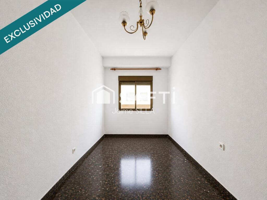 3 slaapkamer Appartement te koop in Xirivella - € 220.000 (Ref: 9959444)