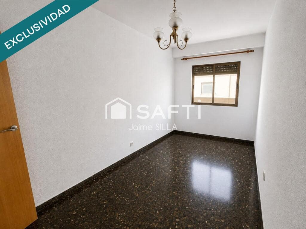 3 slaapkamer Appartement te koop in Xirivella - € 220.000 (Ref: 9959444)