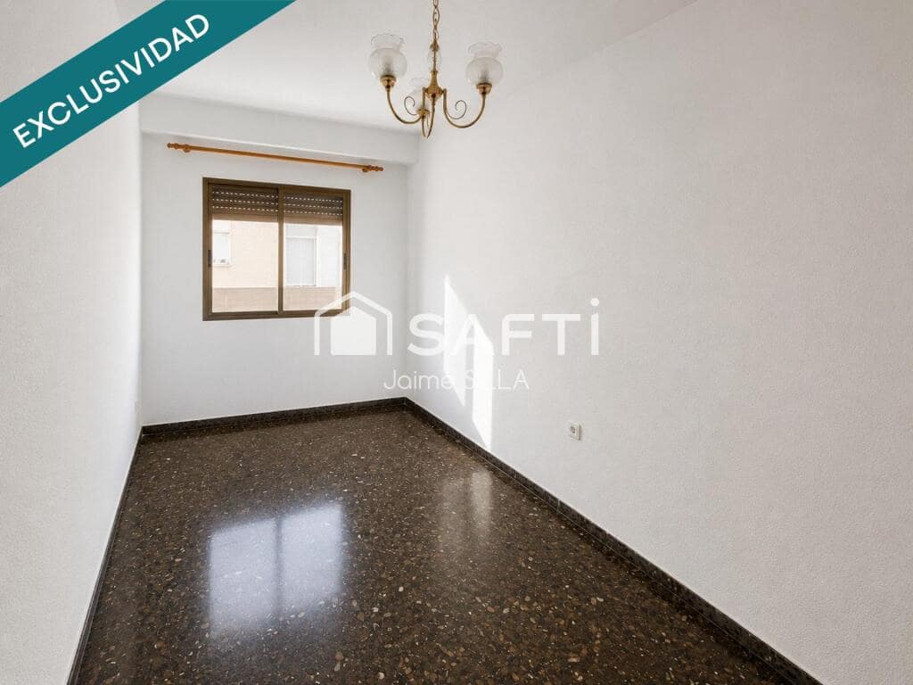 3 slaapkamer Appartement te koop in Xirivella - € 220.000 (Ref: 9959444)