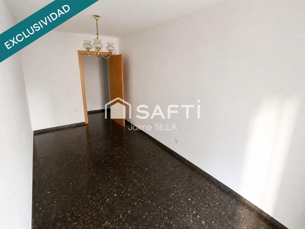 3 slaapkamer Appartement te koop in Xirivella - € 220.000 (Ref: 9959444)