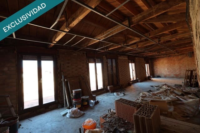 10 soveværelse Penthouse til salg i Astorga - € 175.000 (Ref: 9959445)