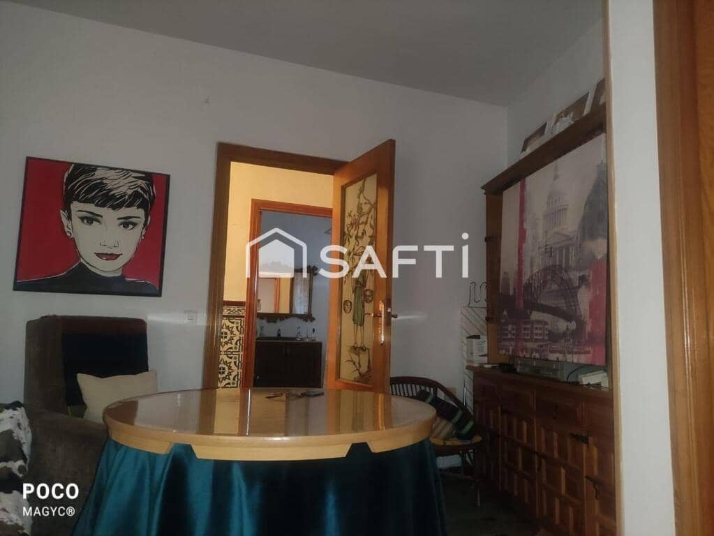 3 bedroom Villa for sale in Campo de Criptana - € 56,000 (Ref: 9962342)
