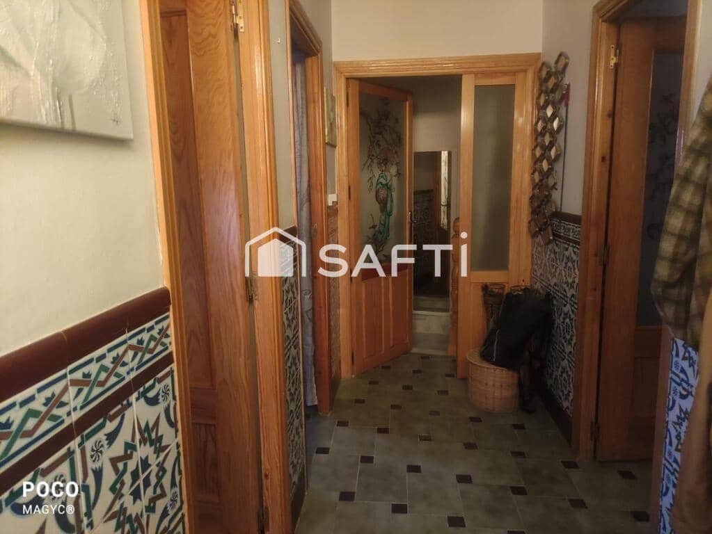 3 bedroom Villa for sale in Campo de Criptana - € 56,000 (Ref: 9962342)