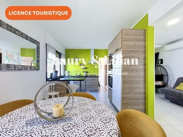 2 soveværelse Villa til salg i Empuriabrava, Castelló d'Empúries med swimmingpool garage - € 377.000 (Ref: 9962343)
