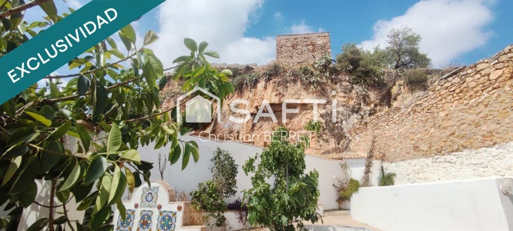 4 bedroom Villa for sale in Sagunto / Sagunt - € 330,000 (Ref: 9962346)