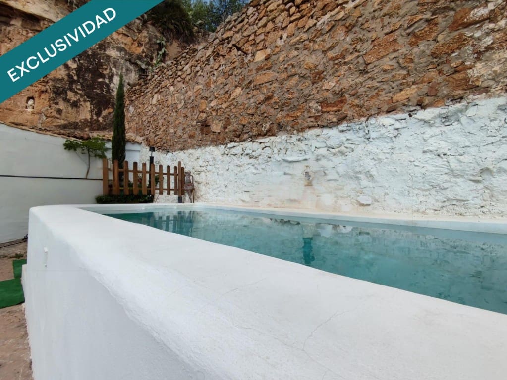 4 bedroom Villa for sale in Sagunto / Sagunt - € 330,000 (Ref: 9962346)
