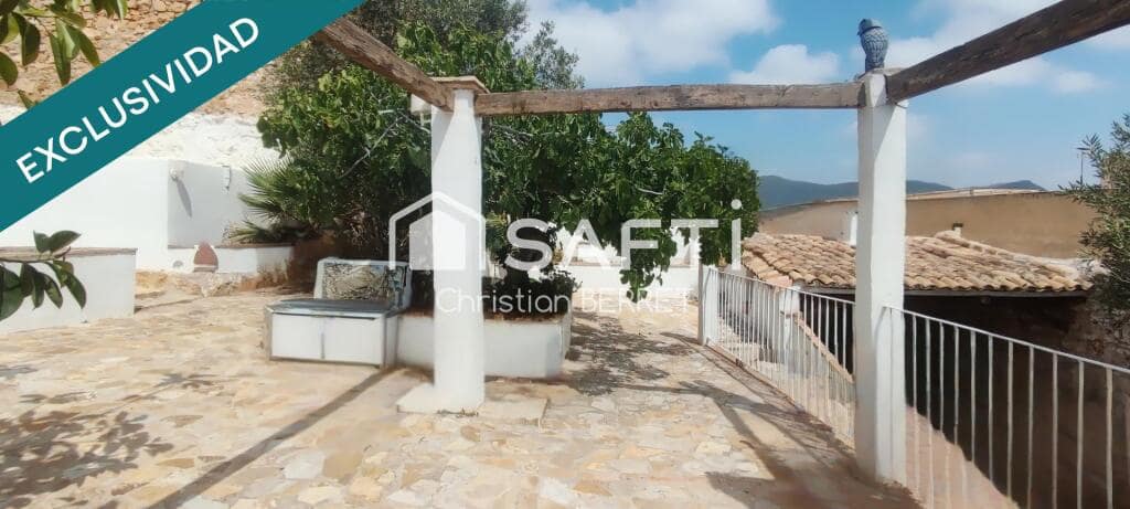 4 bedroom Villa for sale in Sagunto / Sagunt - € 330,000 (Ref: 9962346)