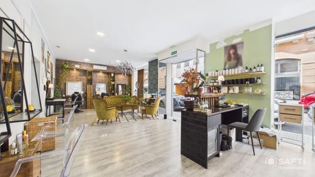 Erhverv til salg i Plaça dels Patins, Palma de Mallorca - € 40.000 (Ref: 9962349)