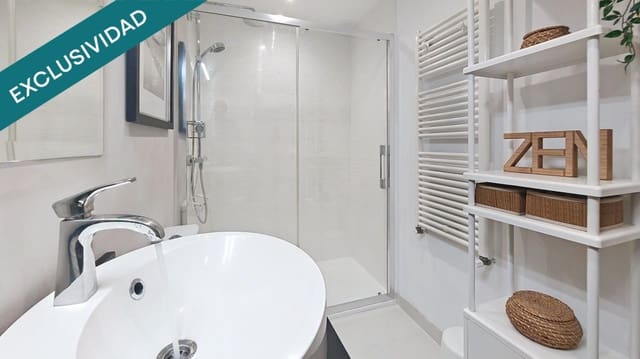 2 soveværelse Lejlighed til salg i Centro Urbano, Gijón - € 296.000 (Ref: 9964983)