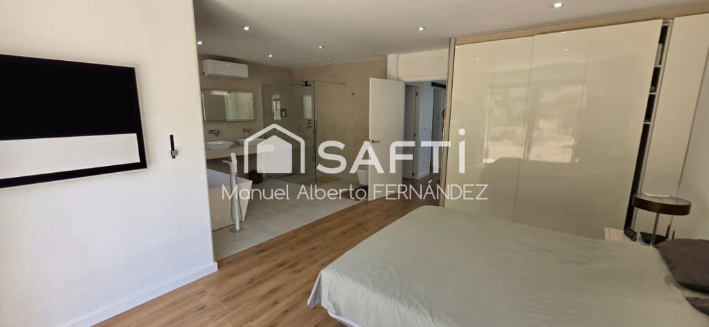 3 sovrum Villa till salu i Lloret de Mar med garage - 330 000 € (Ref: 9964985)