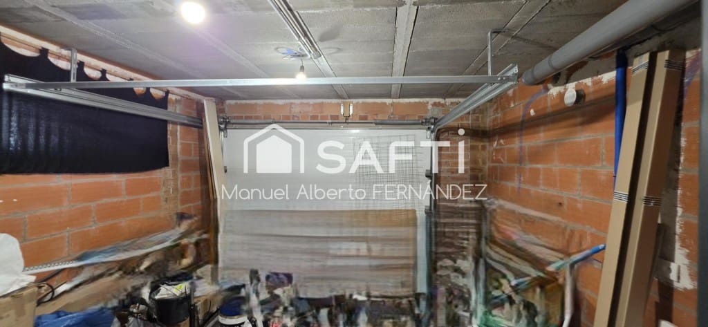 3 sovrum Villa till salu i Lloret de Mar med garage - 330 000 € (Ref: 9964985)