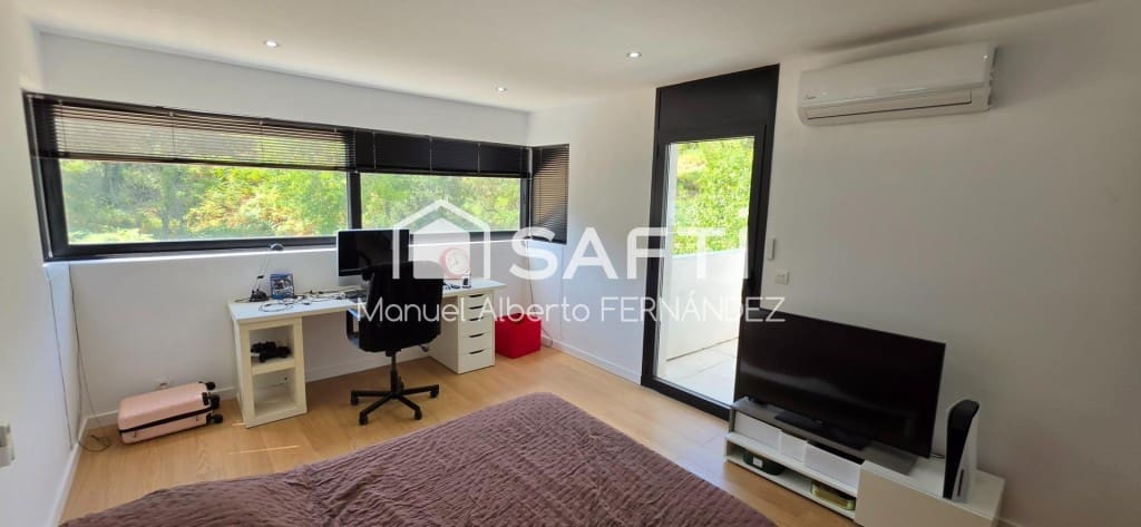 3 sovrum Villa till salu i Lloret de Mar med garage - 330 000 € (Ref: 9964985)
