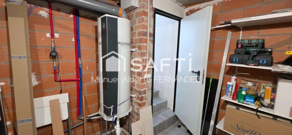 3 sovrum Villa till salu i Lloret de Mar med garage - 330 000 € (Ref: 9964985)